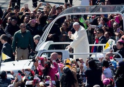 Papa cambiará visión que existe sobre los migrantes