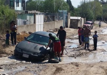 Recorren autoridades zonas afectadas por granizo en Juárez