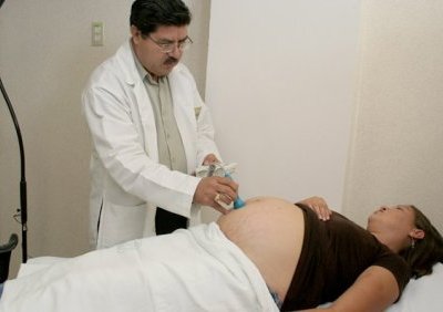 Se aprueba reforma para ampliar subsidio hasta 6 semanas a embarazadas