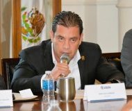 Ineficiencia de la federación para atender la demanda de energía eléctrica: Issac Díaz