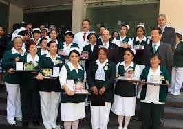 Enfermeras del IMSS en Juárez pueden hacer licenciatura